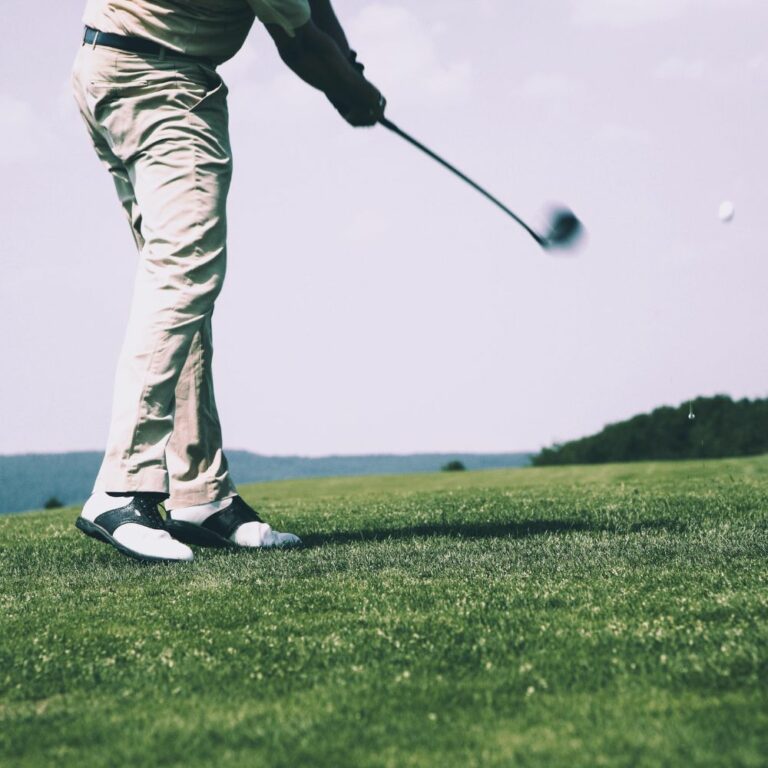 golf club swing for how long does it take to play 18 holes